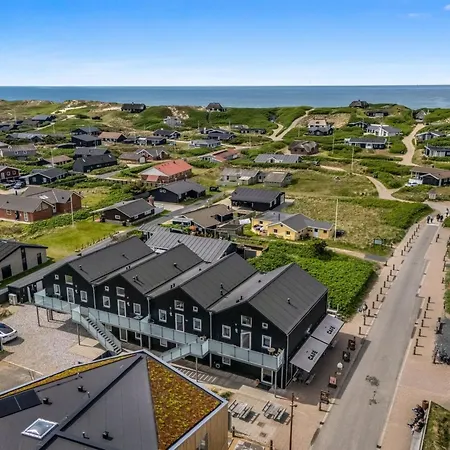 Lägenhet Halldora - 300m From The Sea By Interhome *